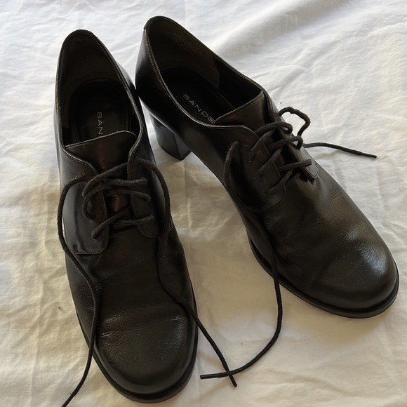 Bandolino BD Bordeaux Lace-Up Block Heel Oxford in Black Leather (8.5) - Picture 4 of 15